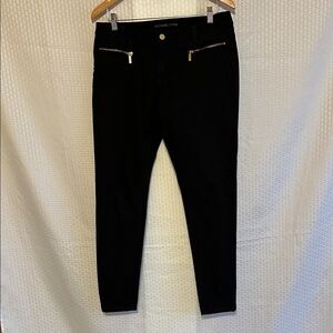 #865 Michael Kors Black Skinny Pants with Gold Zippers